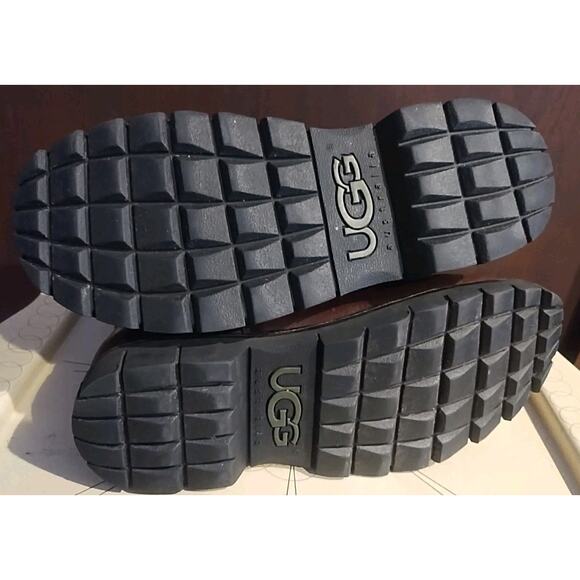 UGG Australia Brown Leather / Suede sheepskin Shearling Lined Boots 5485 Men's 9 - Picture 7 of 10